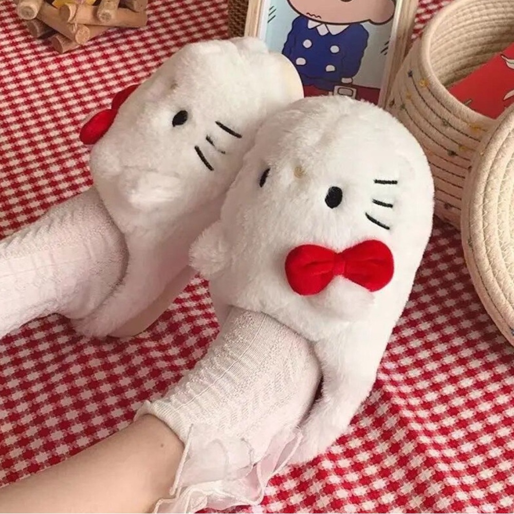 Hello kitty fur slippers shoes cozy and warm